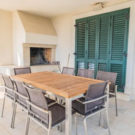 Cerovic Luxury Privacy Pet Friendly Villa