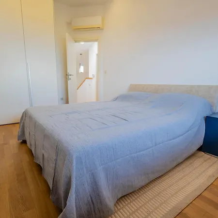 Cerovic Luxury Privacy Pet Friendly Kostrena