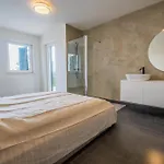 Cerovic Luxury Privacy Pet Friendly * 科斯特雷纳