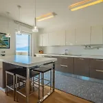 Cerovic Luxury Privacy Pet Friendly