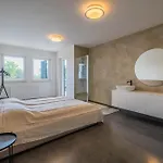 别墅 Cerovic Luxury Privacy Pet Friendly