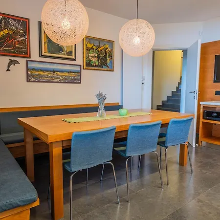 Vila Cerovic Luxury Privacy Pet Friendly Kostrena