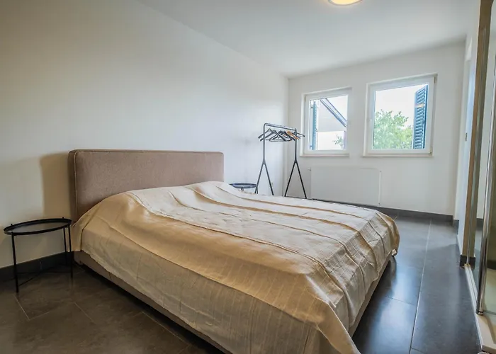 Cerovic Luxury Privacy Pet Friendly Villa