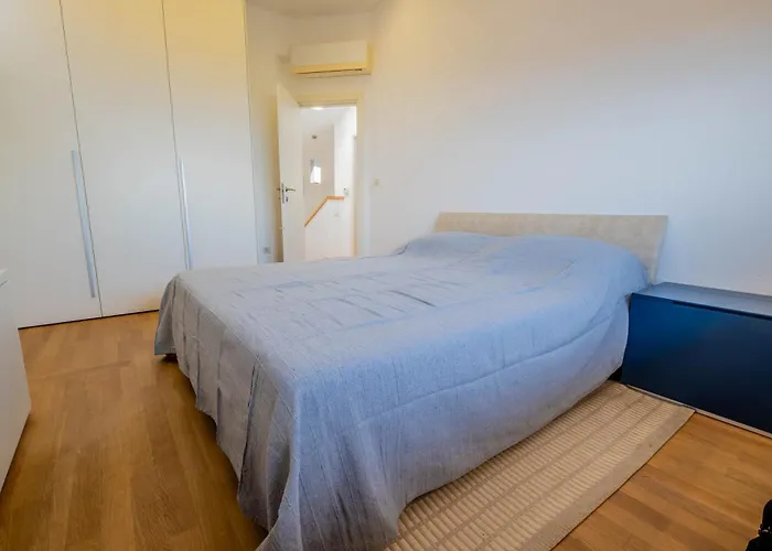 Cerovic Luxury Privacy Pet Friendly Kostrena